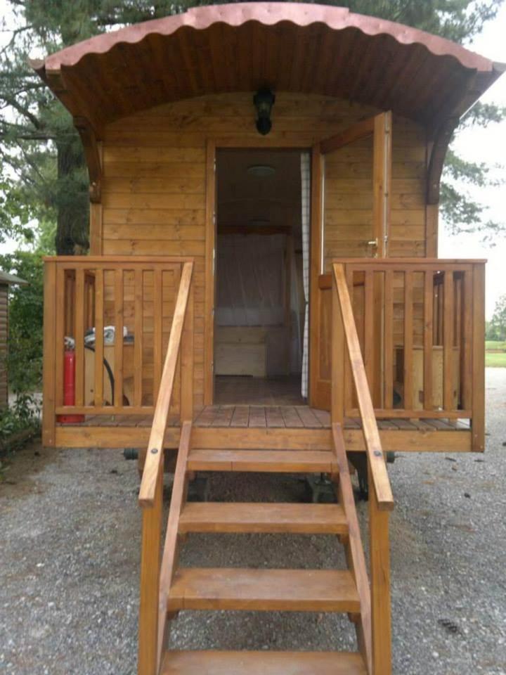 Agriturismo La Margherita Карманьола Экстерьер фото